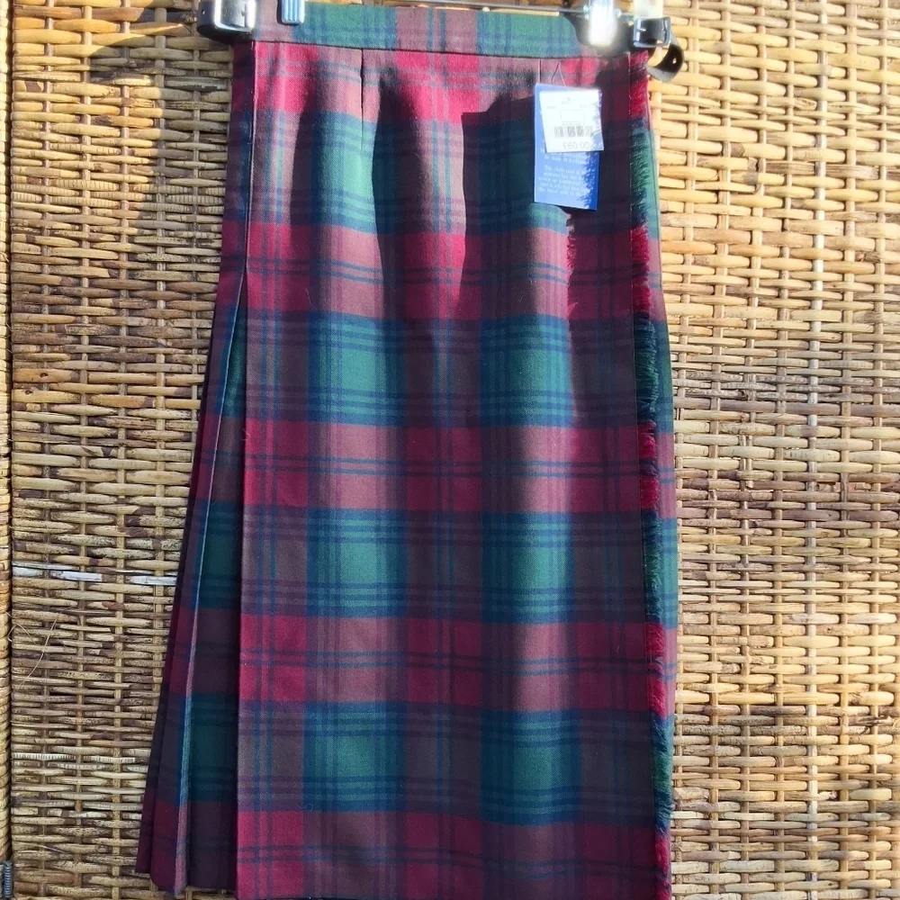 James Pringle Weavers True Tartan Wool Blend Skirt/ Kilt 10 NWT